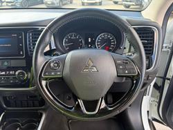 2018 Mitsubishi Outlander LS