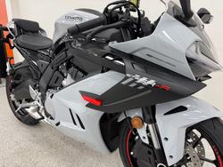 2025 CFMOTO 2025 CF Moto 675CC 675SR-R ABS Road Aerolite Grey