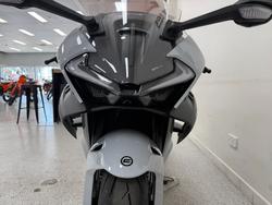 2025 CFMOTO 2025 CF Moto 675CC 675SR-R ABS Road Aerolite Grey