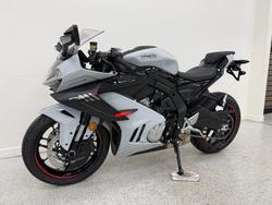 2025 CFMOTO 2025 CF Moto 675CC 675SR-R ABS Road Aerolite Grey