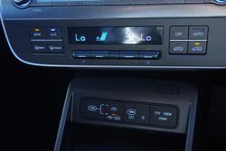 2025 Hyundai Kona Premium