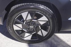 2025 Hyundai Kona Premium