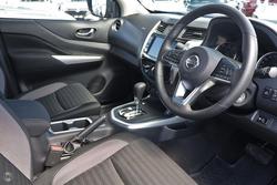 2025 Nissan Navara ST