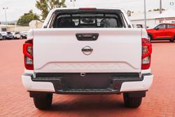 2025 Nissan Navara ST-X