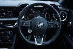 2021 Alfa Romeo Stelvio Sport