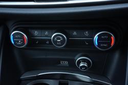 2021 Alfa Romeo Stelvio Sport