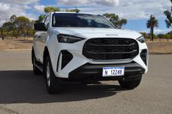 2025 Isuzu MU-X LS-M