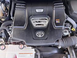 2024 Toyota Landcruiser GXL