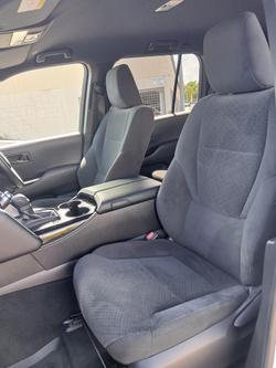 2024 Toyota Landcruiser GXL