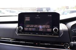 2024 Mitsubishi Outlander ES