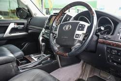 2013 Toyota Landcruiser Sahara