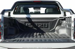 2025 Isuzu D-MAX BLADE