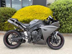 Yamaha YZF-R1