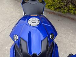 2025 Yamaha YZF-R1 Blue