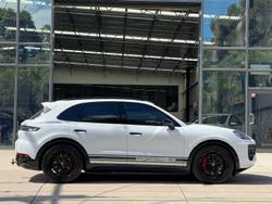 2024 Porsche Cayenne GTS 9YA II MY25 4X4 On Demand White
