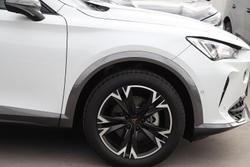 2024 CUPRA Formentor V