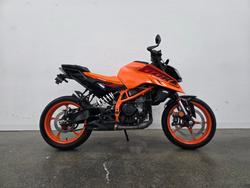 KTM 390 Duke