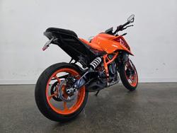 2024 Ktm 390 DUKE Orange