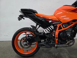 2024 Ktm 390 DUKE Orange