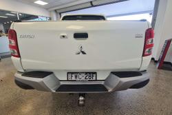 2017 Mitsubishi Triton GLX+