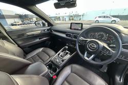 2020 Mazda CX-5 Akera