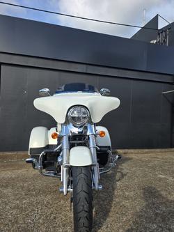 2018 Harley-Davidson FLRT FREEWHEELER WHITE