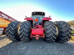 2015 Versatile 425 Red