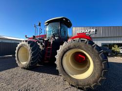 2015 Versatile 425 Red