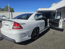 2003 Holden Special Vehicles Clubsport R8 Y Series 2 Heron White