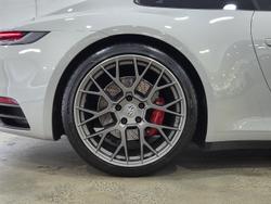 2019 Porsche 911 Carrera 4S