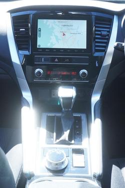 2024 Mitsubishi Pajero Sport GLS