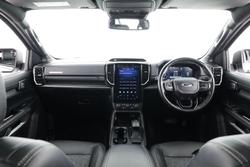 2024 Ford Everest Platinum