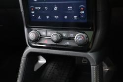 2024 Ford Everest Platinum