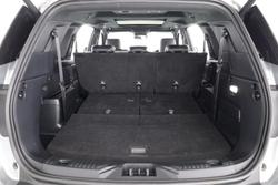 2024 Ford Everest Platinum