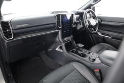 2024 Ford Everest Platinum