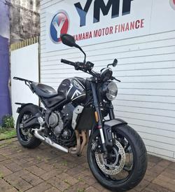 2021 Triumph TRIDENT 660 BLACK