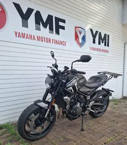2021 Triumph TRIDENT 660 BLACK