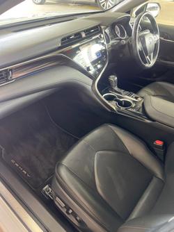 2019 Toyota Camry SL