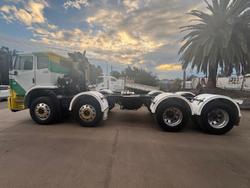 2017 Iveco Acco K2350G 320 WHITE