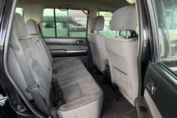 2014 Nissan Patrol ST Titanium