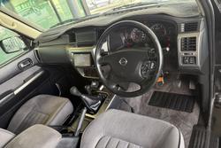 2014 Nissan Patrol ST Titanium