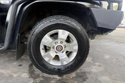 2014 Nissan Patrol ST Titanium