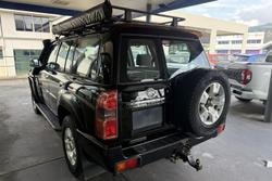 2014 Nissan Patrol ST Titanium