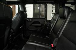 2022 Jeep Wrangler Unlimited Overland