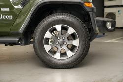 2022 Jeep Wrangler Unlimited Overland