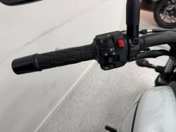 2022 Kawasaki VULCAN S White