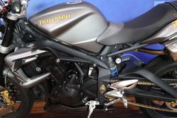 2010 TRIUMPH STREET TRIPLE 675