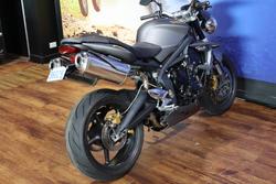 2010 TRIUMPH STREET TRIPLE 675