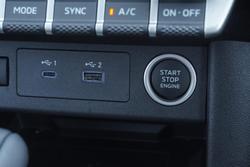 2025 Mitsubishi Triton GLS