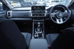 2025 Mitsubishi Triton GLS